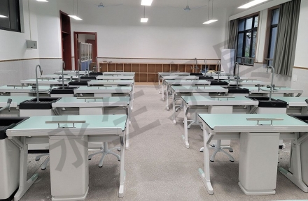 中小學(xué)家具